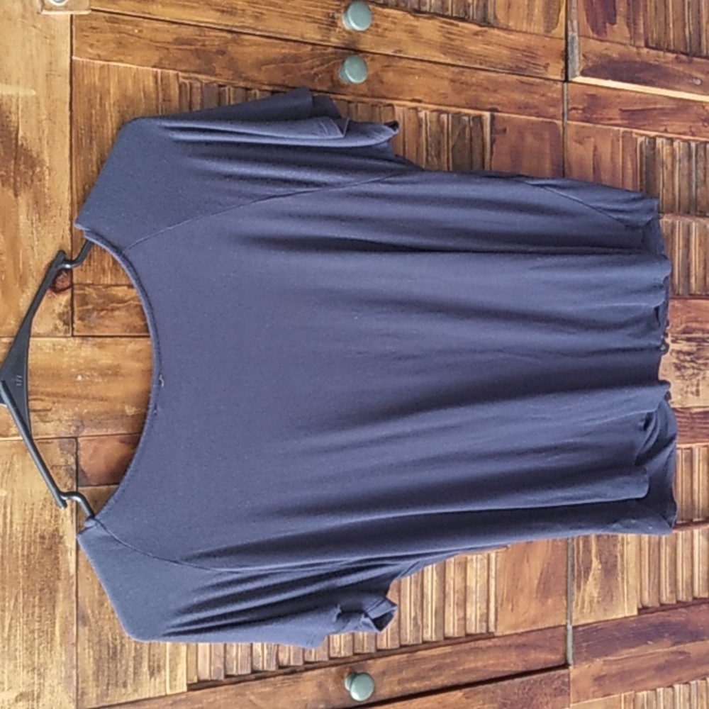 Blue knotted T small - Picture 3 of 3